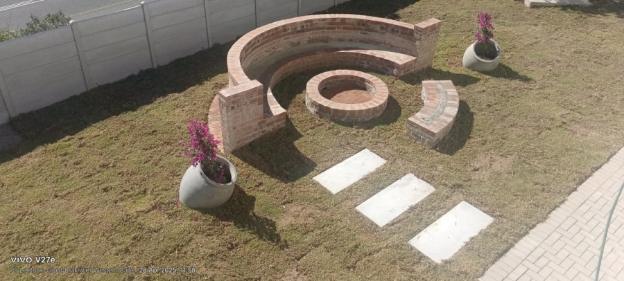 3 Bedroom Property for Sale in Hersham Western Cape